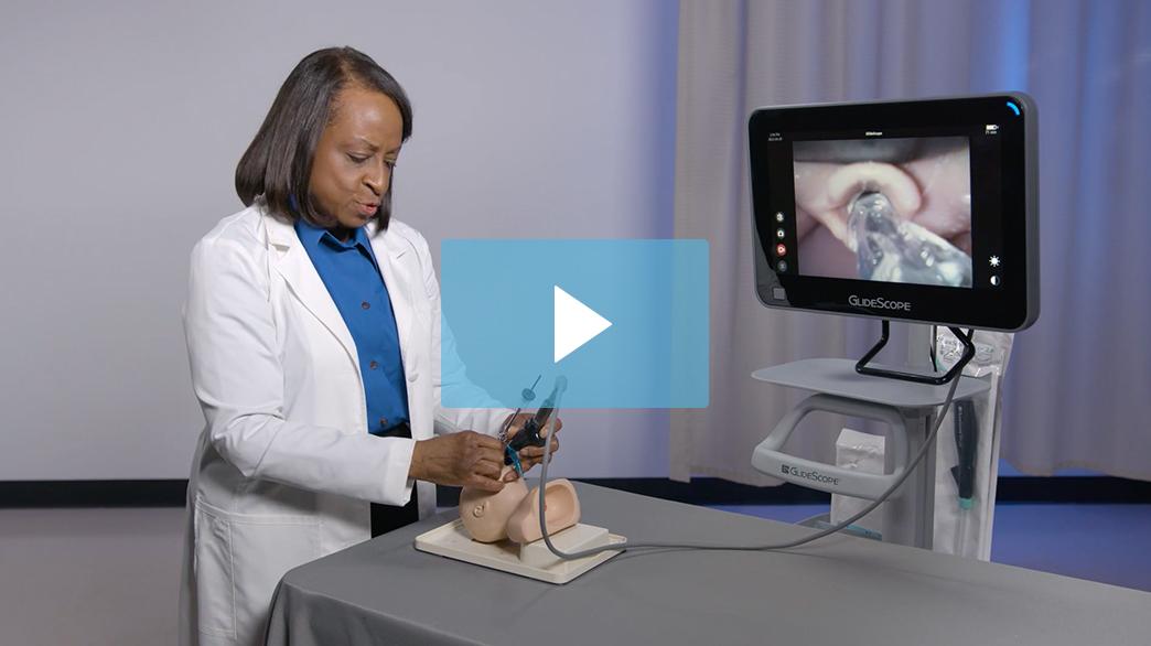 pediatric-video-laryngoscopy-hyperangulated-technique